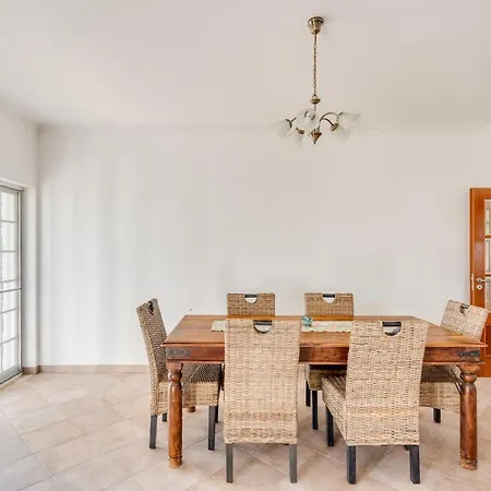 Na Quinta- Rural Com Piscina De Agua Salgada * Poceirao