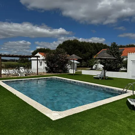 Na Quinta- Rural Com Piscina De Agua Salgada *