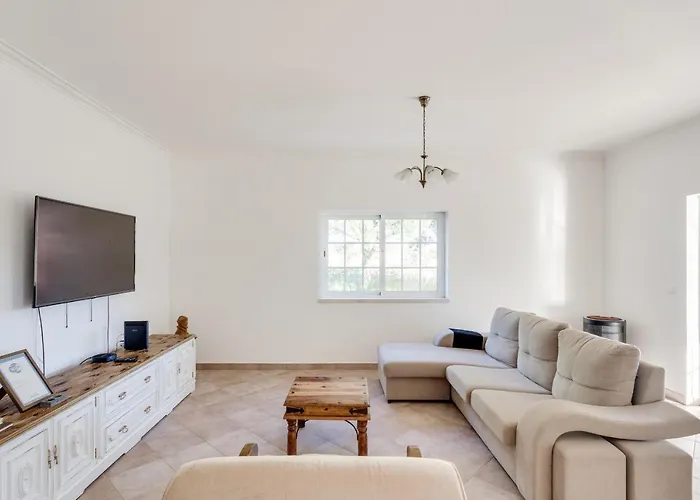 Na Quinta- Rural Com Piscina De Agua Salgada Poceirao